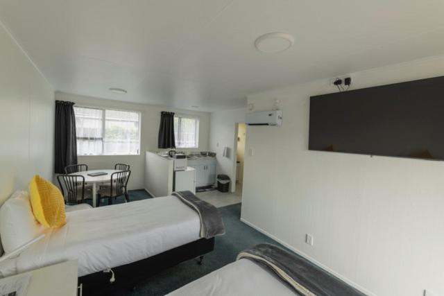 Marton Motel Nz Palmerston North Exterior photo