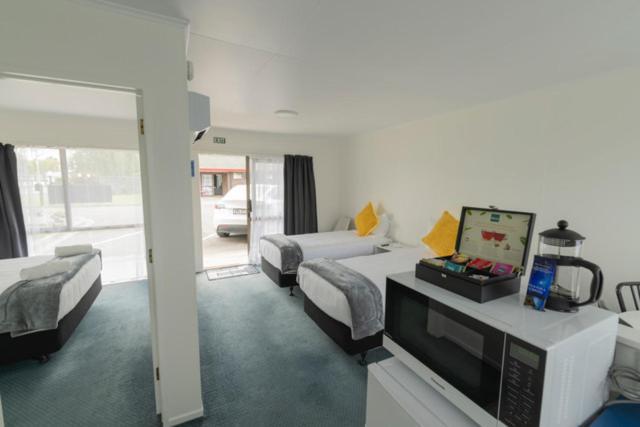 Marton Motel Nz Palmerston North Exterior photo