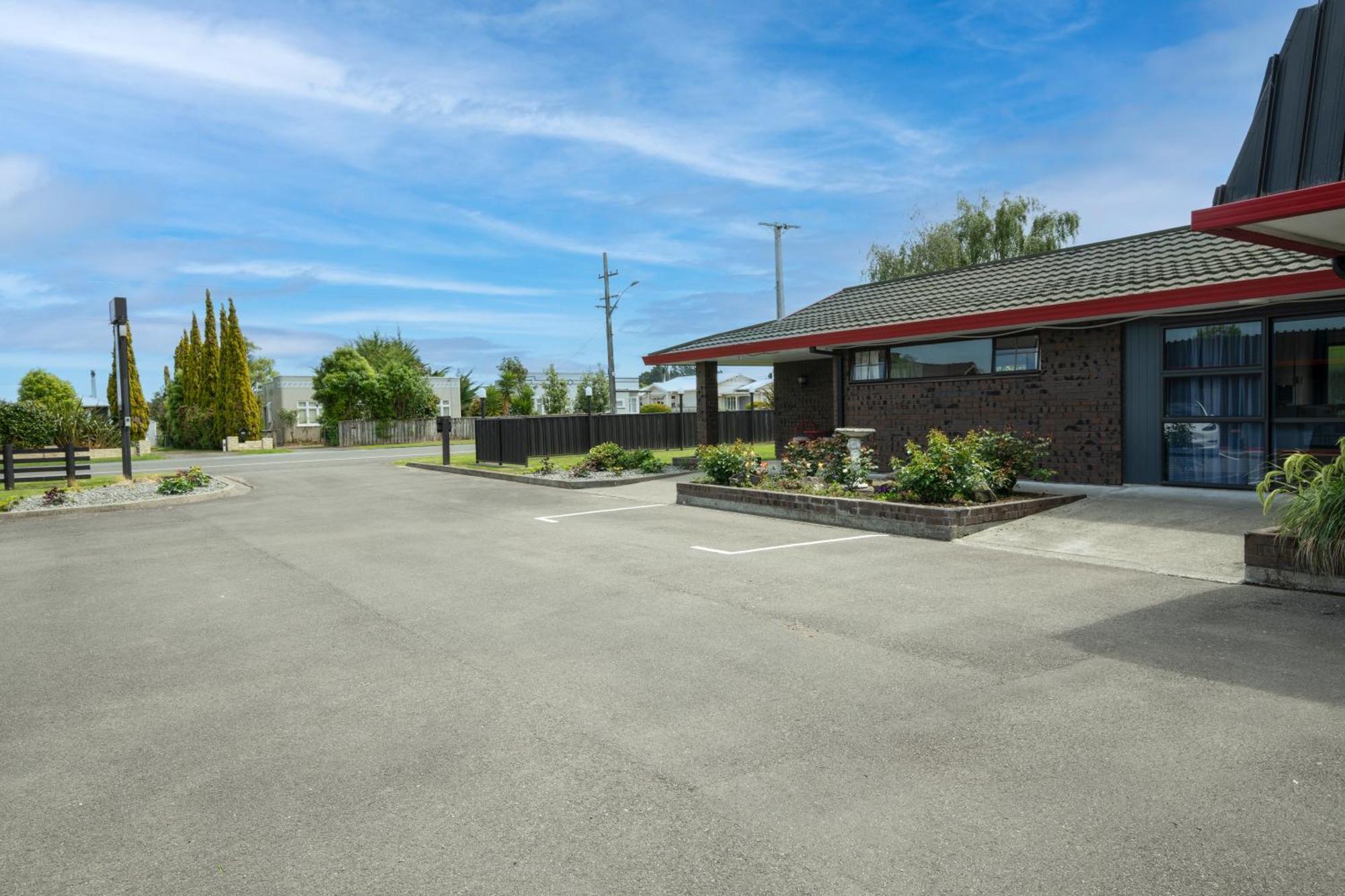 Marton Motel Nz Palmerston North Exterior photo